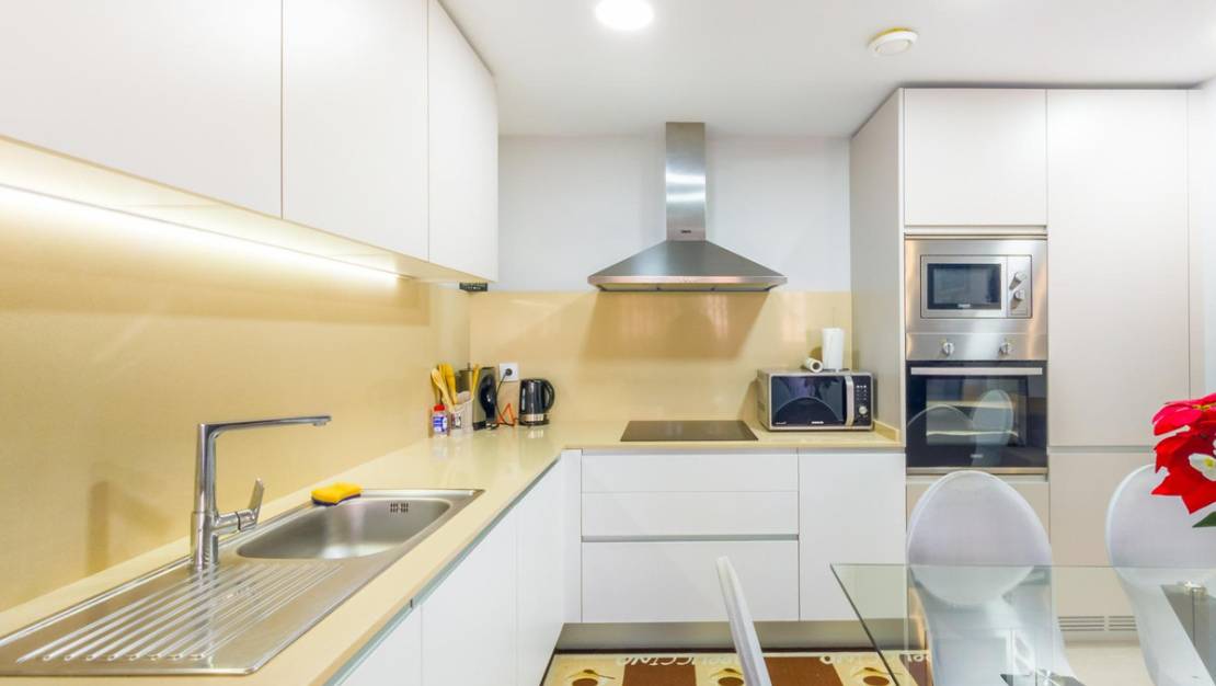 Sale - Apartment - Torrevieja - Torrevieja Centro