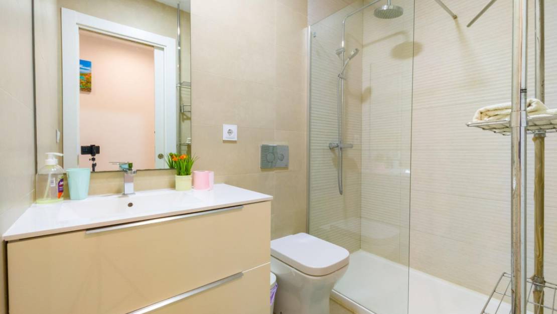 Sale - Apartment - Torrevieja - Torrevieja Centro