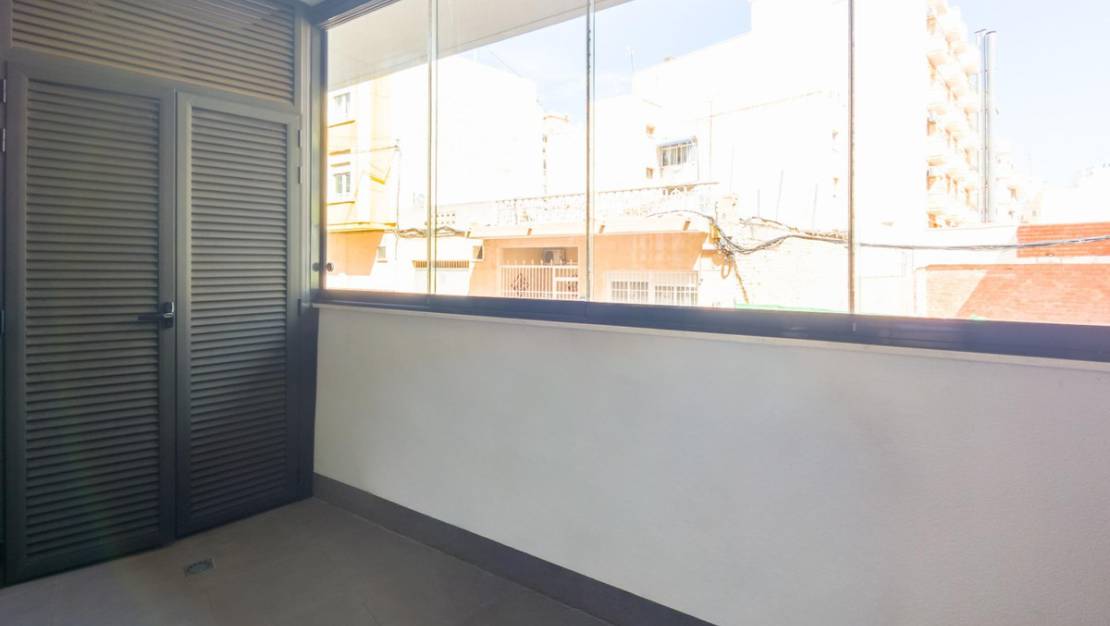 Sale - Apartment - Torrevieja - Torrevieja Centro