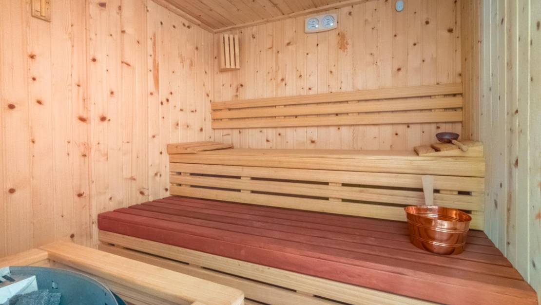 Sale - Apartment - Torrevieja - Torrevieja Centro