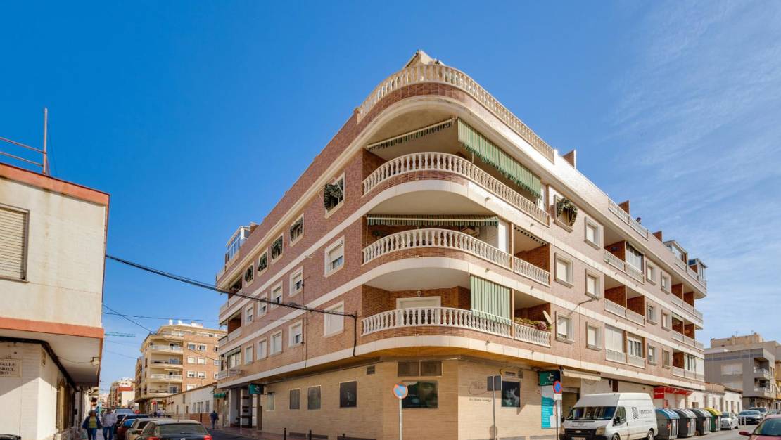 Sale - Apartment - Torrevieja - Torrevieja Centro