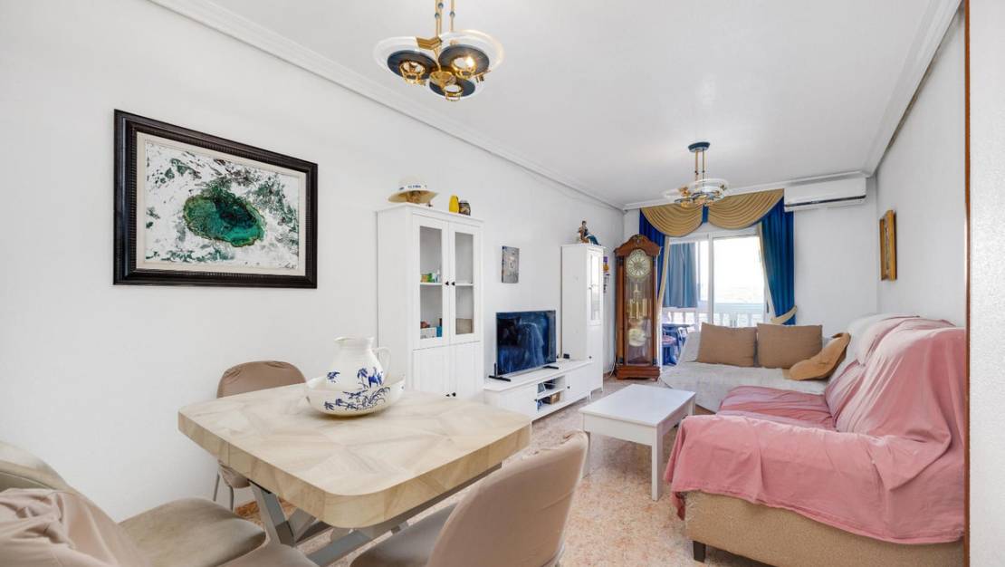 Sale - Apartment - Torrevieja - Torrevieja Centro