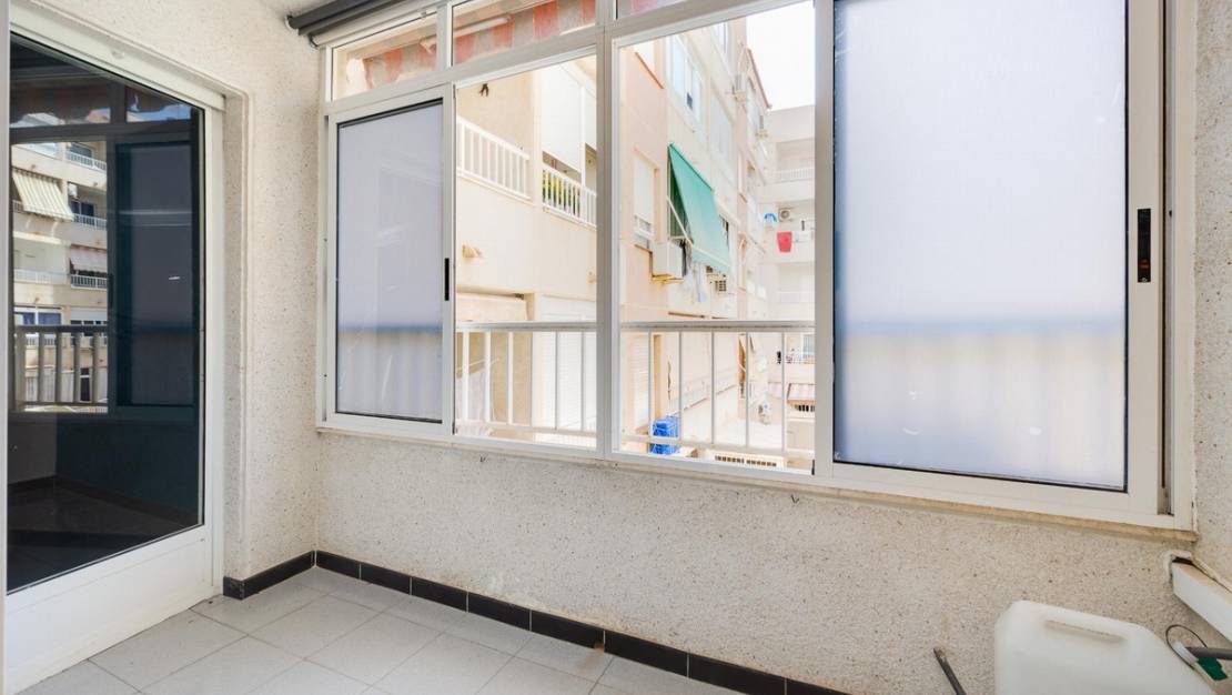 Sale - Apartment - Torrevieja - Torrevieja Centro