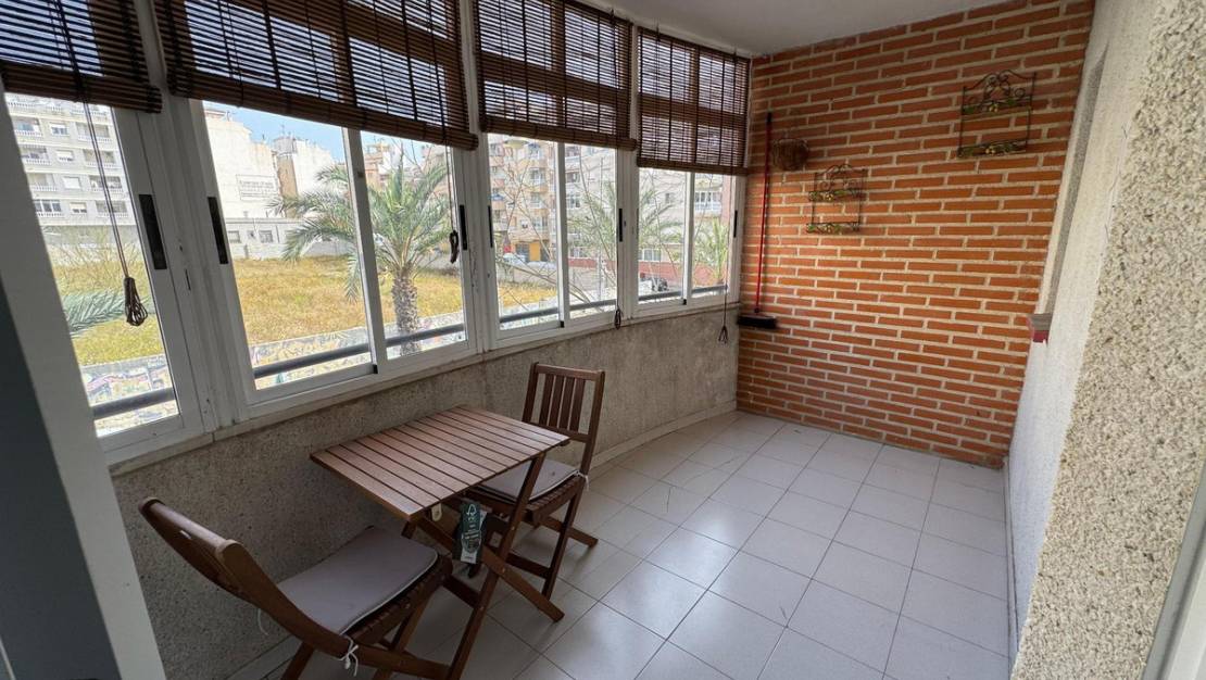 Sale - Apartment - Torrevieja - Torrevieja Centro