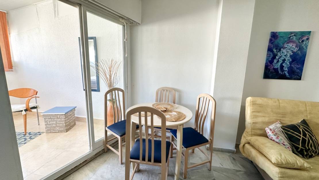 Sale - Apartment - Torrevieja - Torrevieja Centro