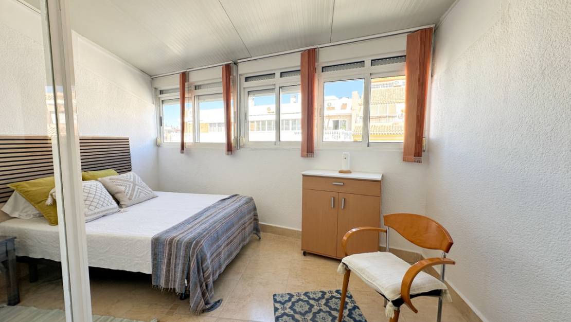 Sale - Apartment - Torrevieja - Torrevieja Centro