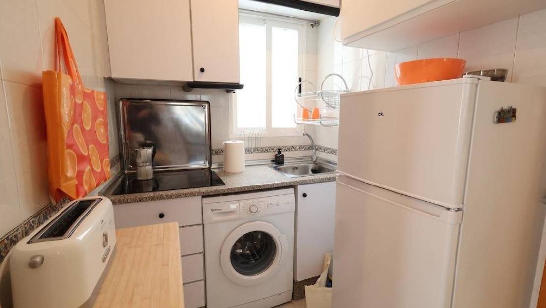 Sale - Apartment - Torrevieja - Torrevieja Centro