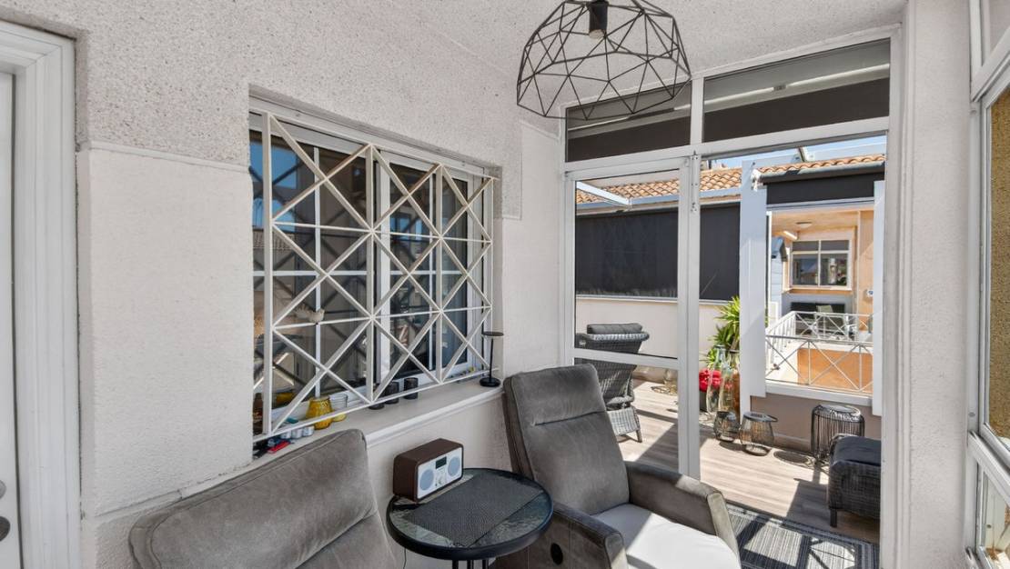 Sale - Apartment - Torrevieja - Torrevieja Centro