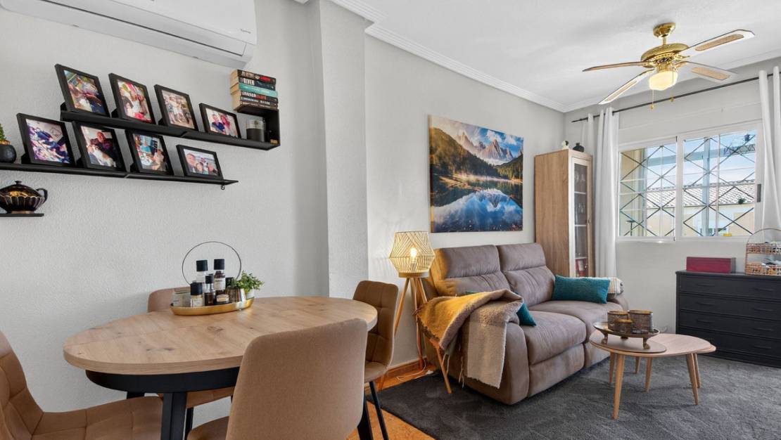 Sale - Apartment - Torrevieja - Torrevieja Centro