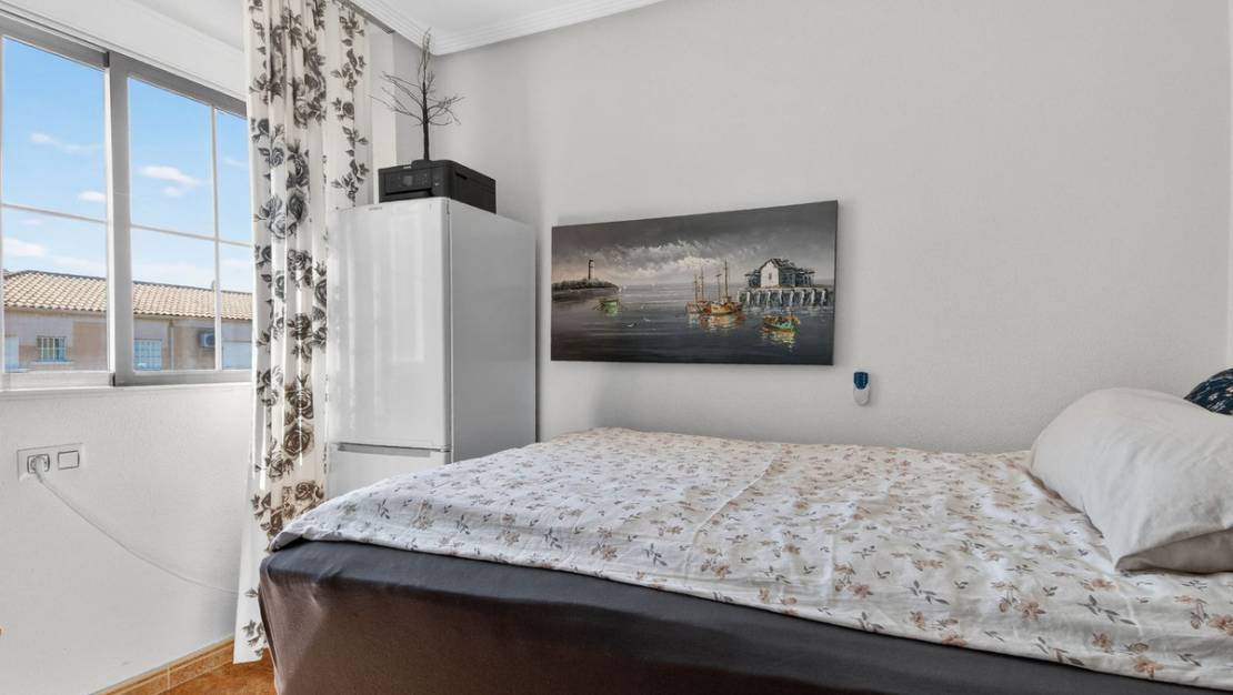 Sale - Apartment - Torrevieja - Torrevieja Centro