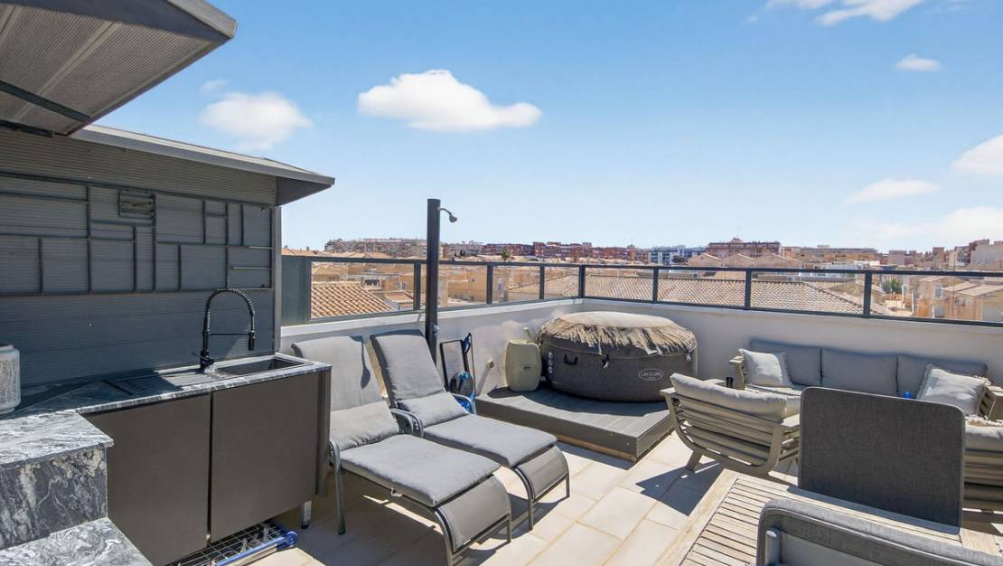 Sale - Apartment - Torrevieja - Torrevieja Centro