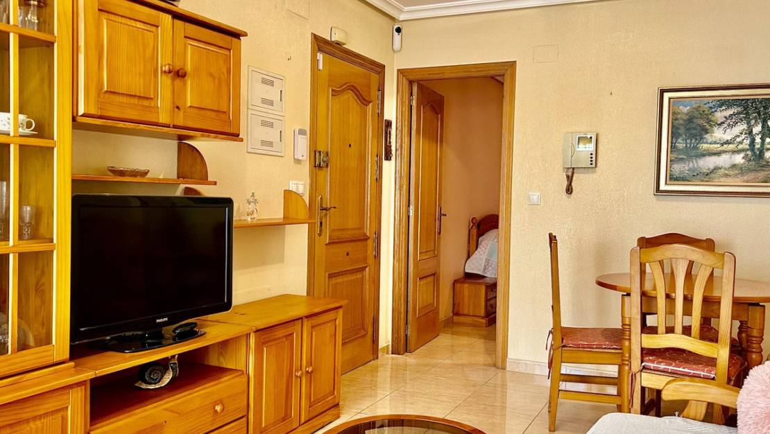 Sale - Apartment - Torrevieja - Torrevieja Centro