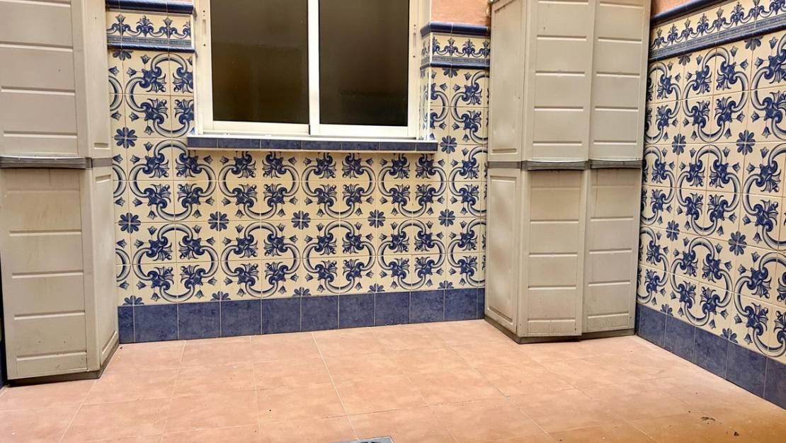 Sale - Apartment - Torrevieja - Torrevieja Centro