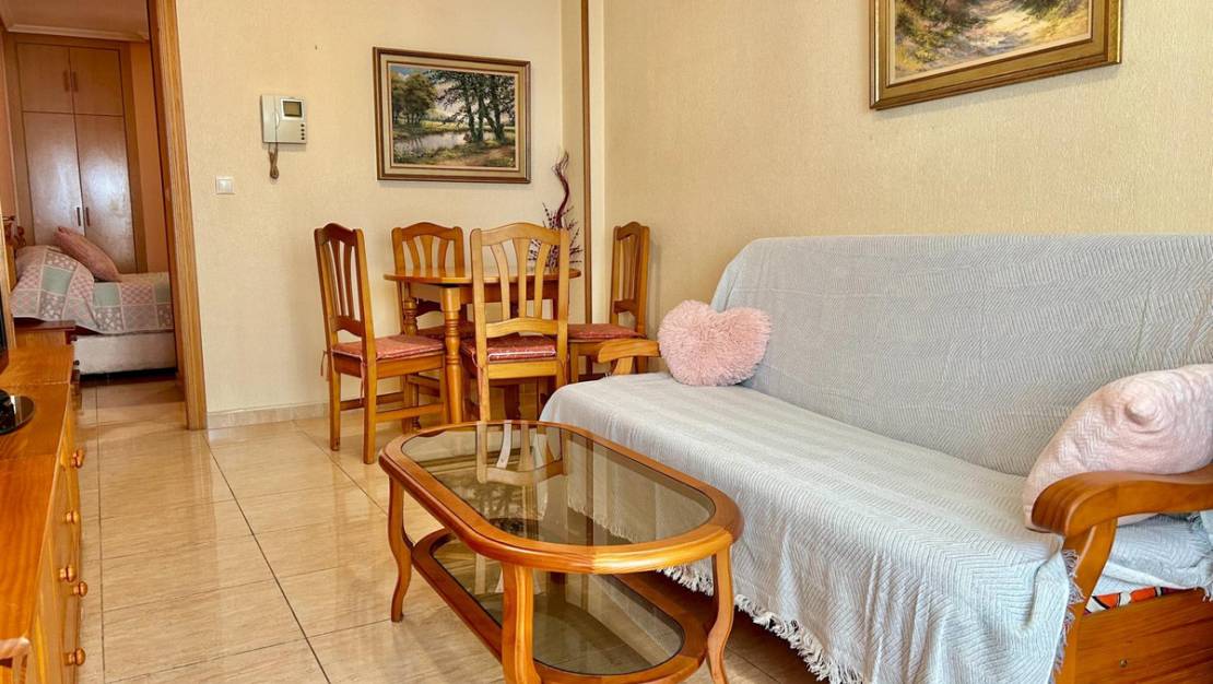 Sale - Apartment - Torrevieja - Torrevieja Centro
