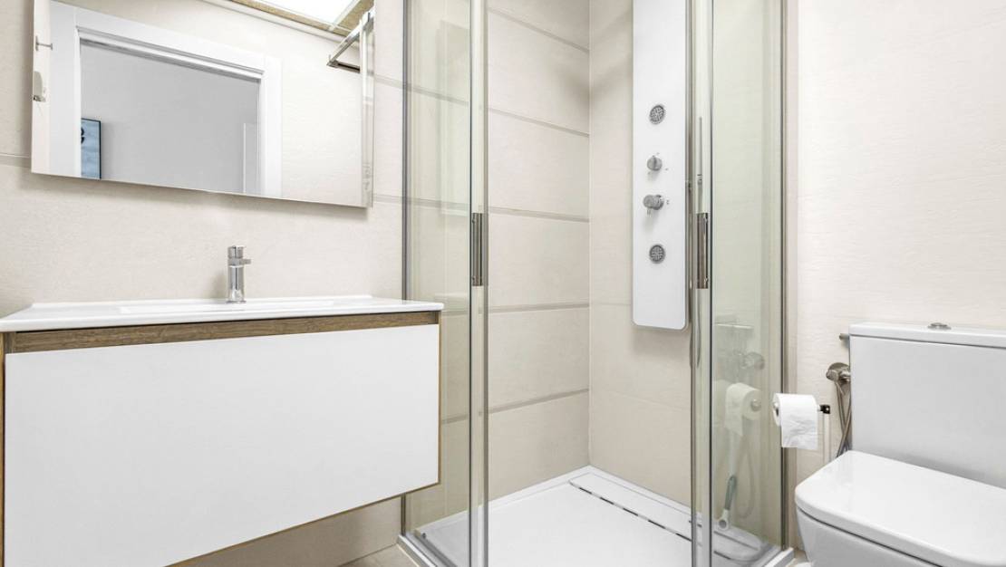 Sale - Apartment - Torrevieja - Torrevieja Centro