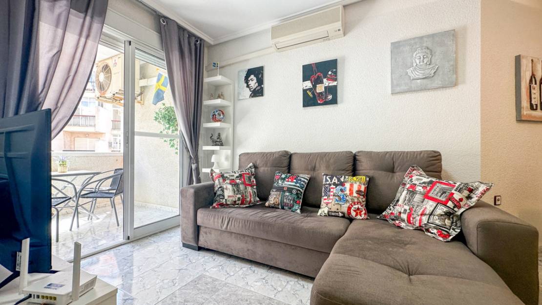 Sale - Apartment - Torrevieja - Torrevieja Centro