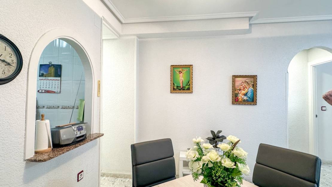 Sale - Apartment - Torrevieja - Torrevieja Centro