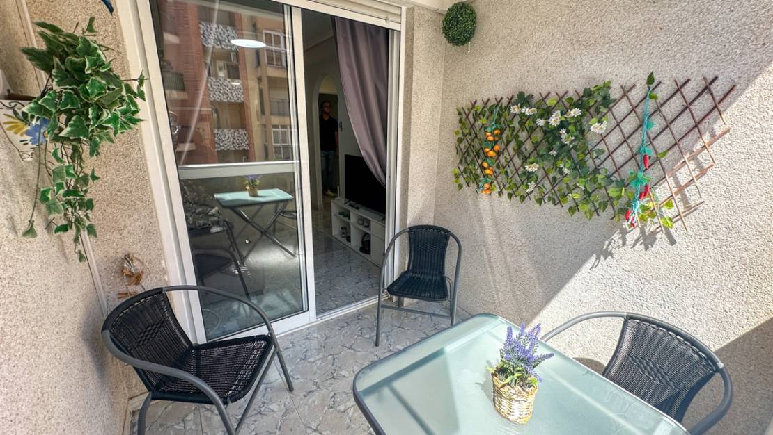 Sale - Apartment - Torrevieja - Torrevieja Centro