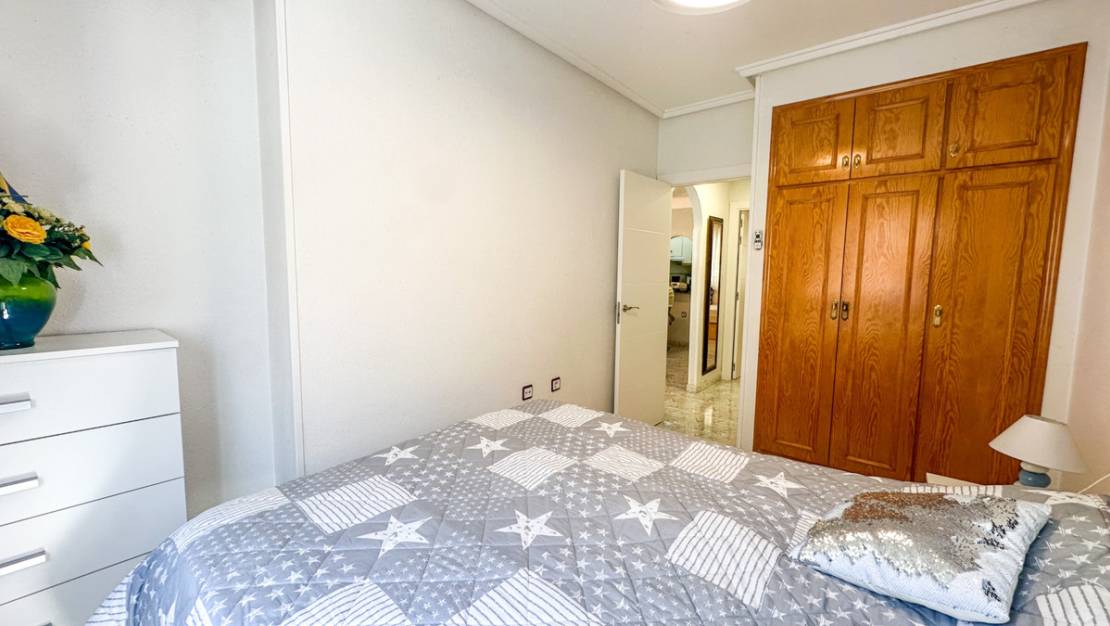 Sale - Apartment - Torrevieja - Torrevieja Centro