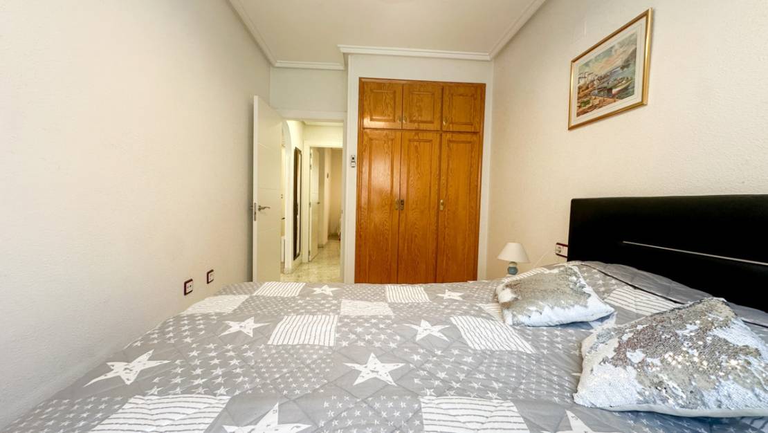 Sale - Apartment - Torrevieja - Torrevieja Centro