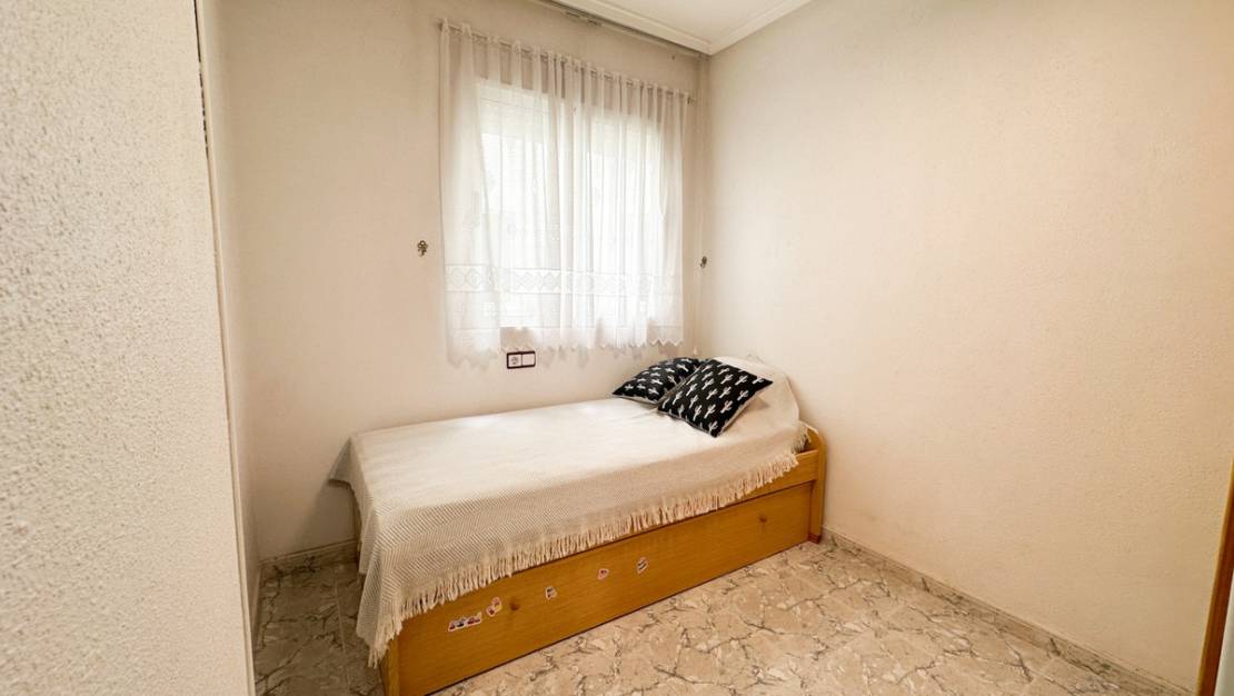 Sale - Apartment - Torrevieja - Torrevieja Centro