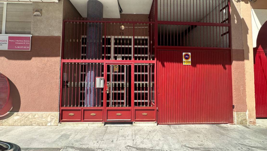 Sale - Apartment - Torrevieja - Torrevieja Centro