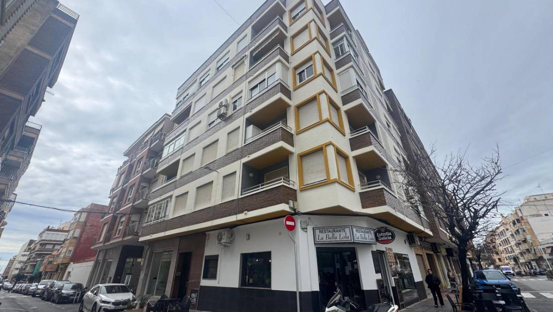 Sale - Apartment - Torrevieja - Torrevieja Centro