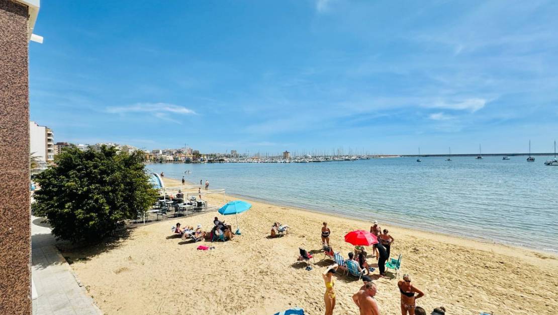 Sale - Apartment - Torrevieja - Torrevieja Centro