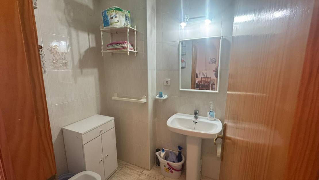 Sale - Apartment - Torrevieja - Torrevieja Centro