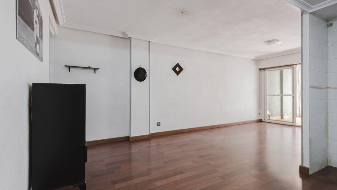 Sale - Apartment - Torrevieja - Torrevieja Centro