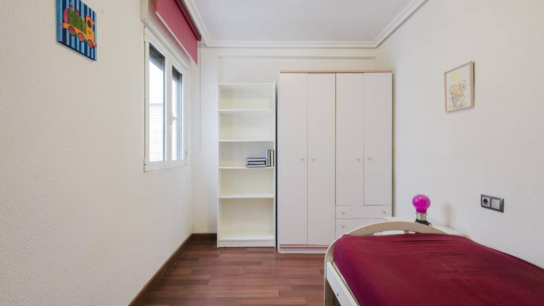 Sale - Apartment - Torrevieja - Torrevieja Centro