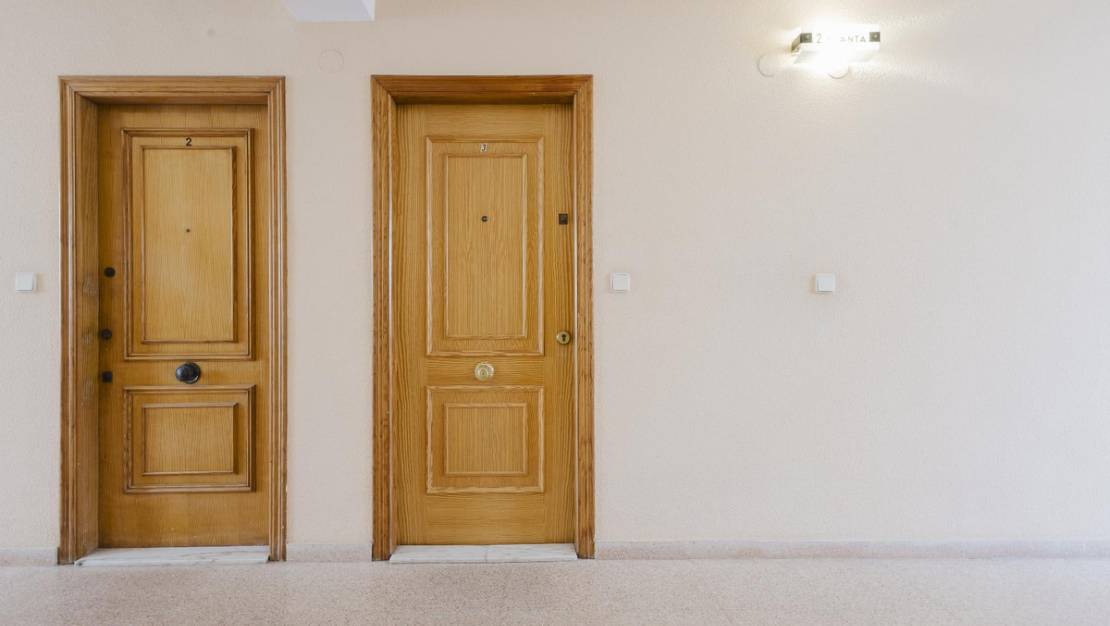 Sale - Apartment - Torrevieja - Torrevieja Centro