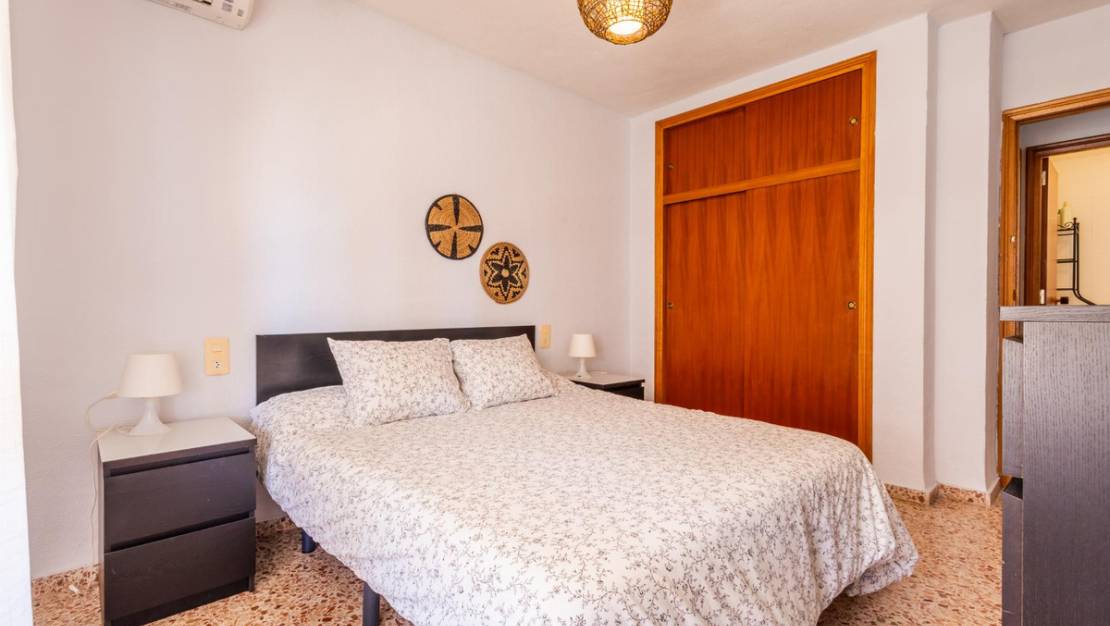 Sale - Apartment - Torrevieja - Torrevieja Centro