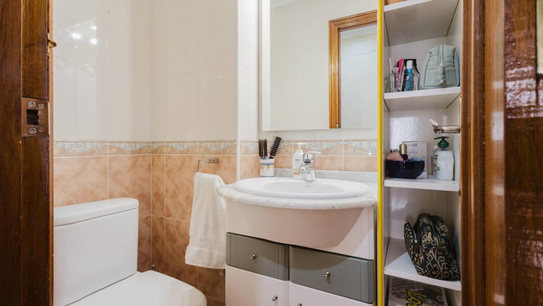 Sale - Apartment - Torrevieja - Torrevieja Centro