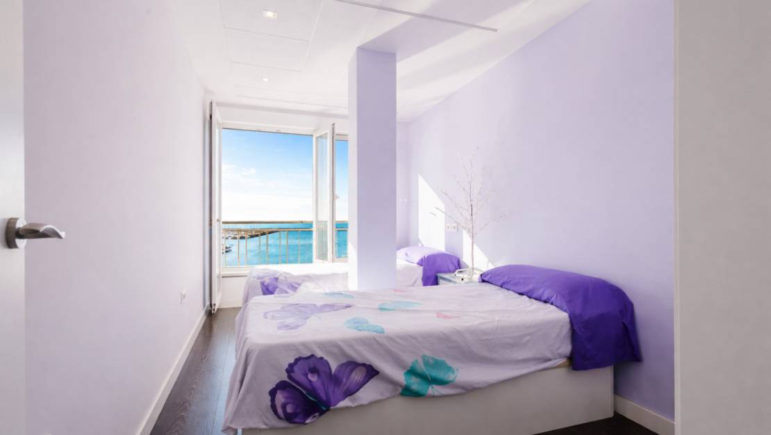 Sale - Apartment - Torrevieja - Torrevieja Centro