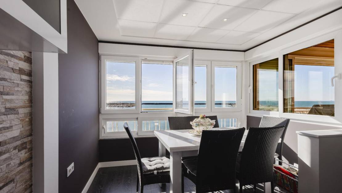 Sale - Apartment - Torrevieja - Torrevieja Centro