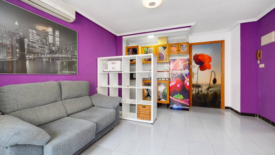 Sale - Apartment - Torrevieja - Torrevieja Centro