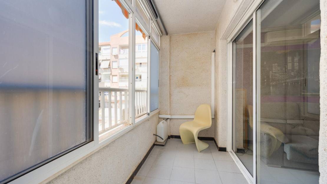 Sale - Apartment - Torrevieja - Torrevieja Centro