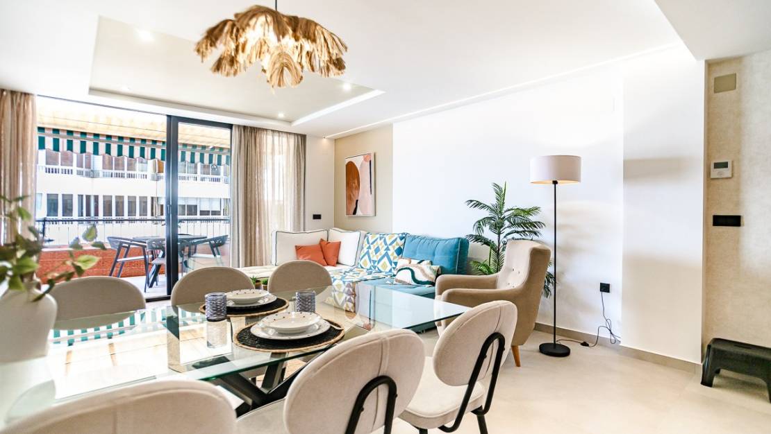Sale - Apartment - Torrevieja - Torrevieja Centro