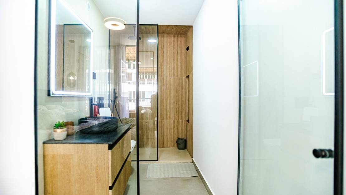 Sale - Apartment - Torrevieja - Torrevieja Centro
