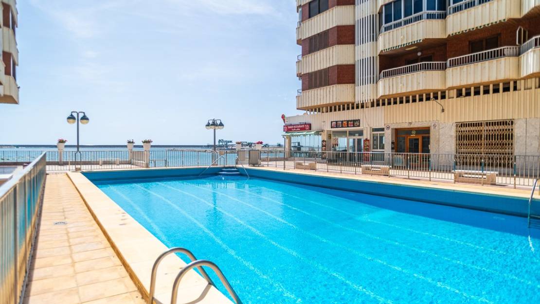 Sale - Apartment - Torrevieja - Torrevieja Centro