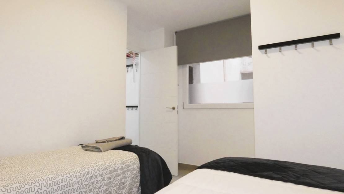 Sale - Apartment - Torrevieja - Torrevieja Centro