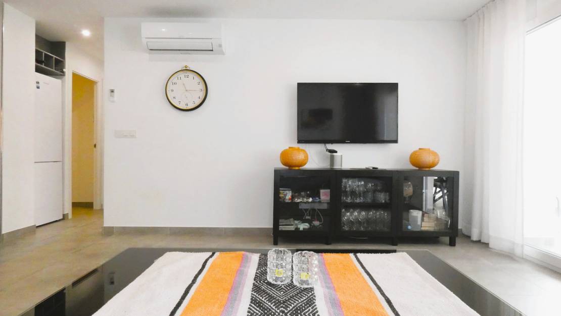 Sale - Apartment - Torrevieja - Torrevieja Centro