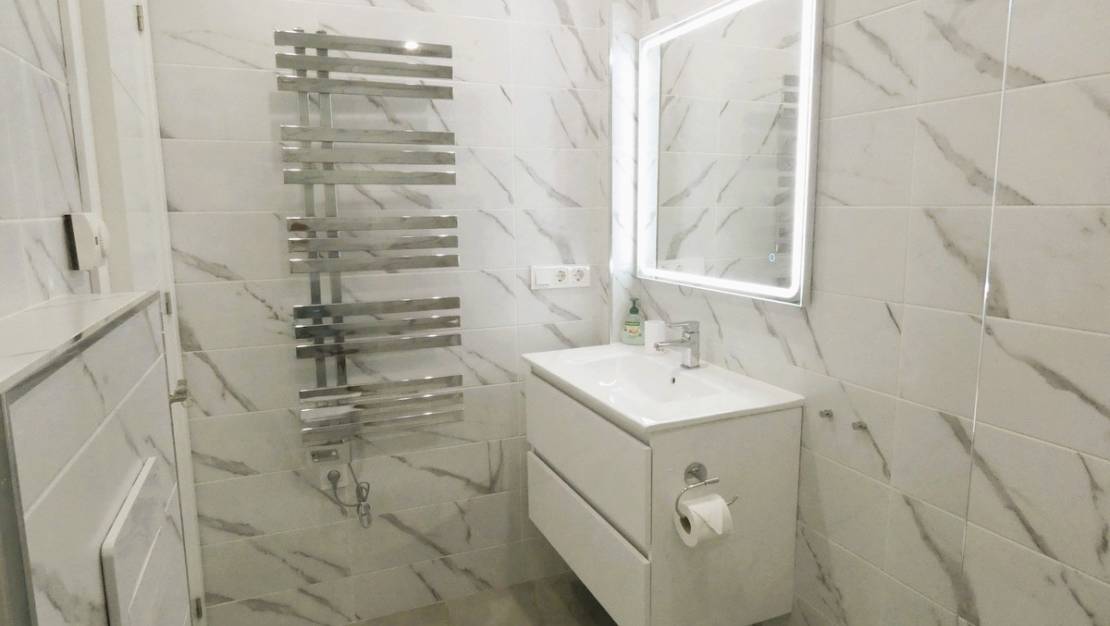 Sale - Apartment - Torrevieja - Torrevieja Centro