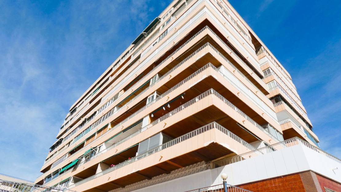 Sale - Apartment - Torrevieja - Torrevieja Centro