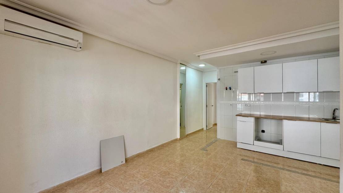 Sale - Apartment - Torrevieja - Torrevieja Centro