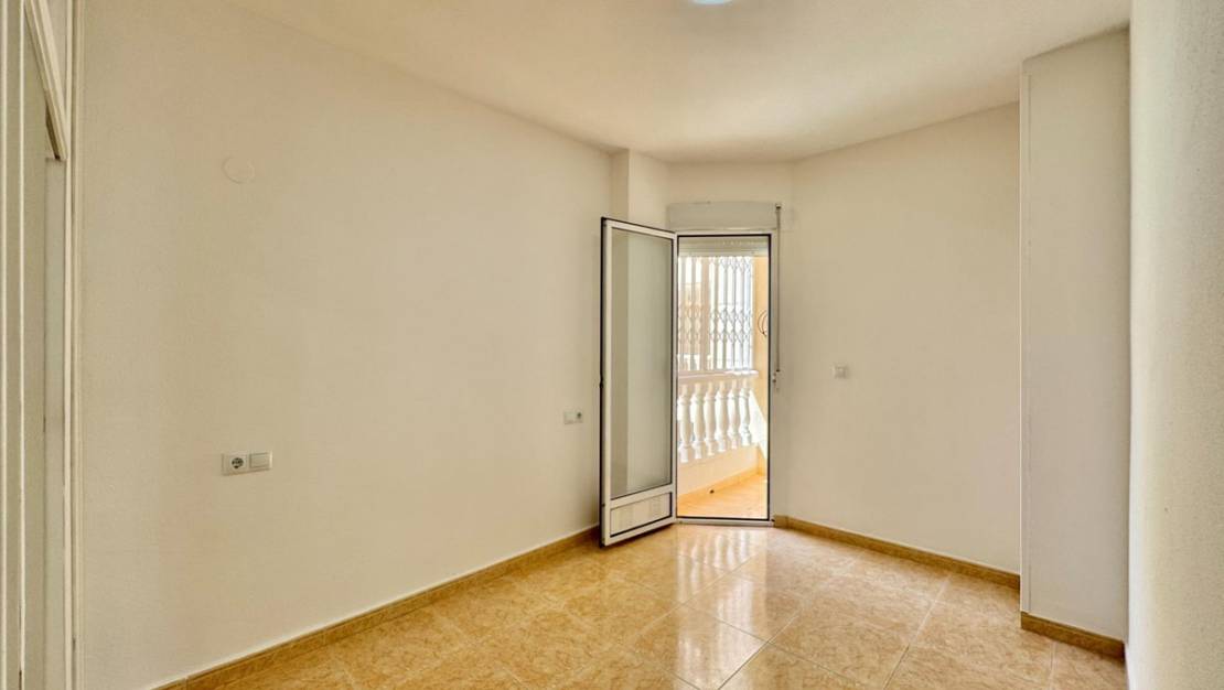 Sale - Apartment - Torrevieja - Torrevieja Centro