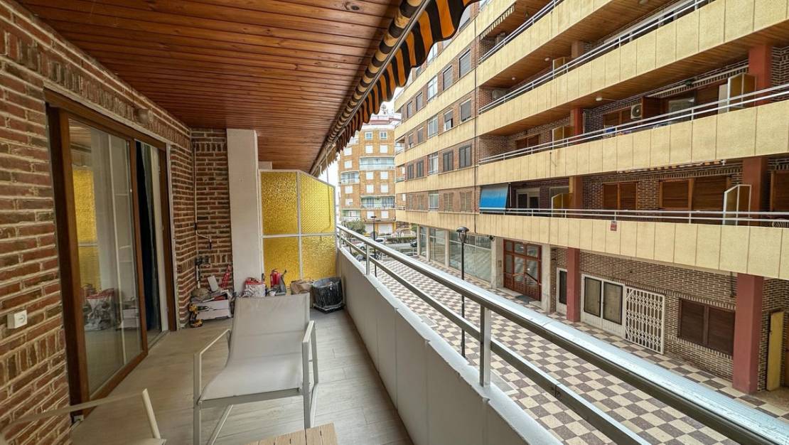 Sale - Apartment - Torrevieja - Torrevieja Centro