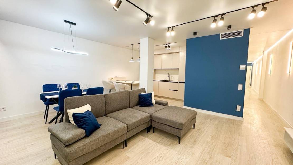 Sale - Apartment - Torrevieja - Torrevieja Centro