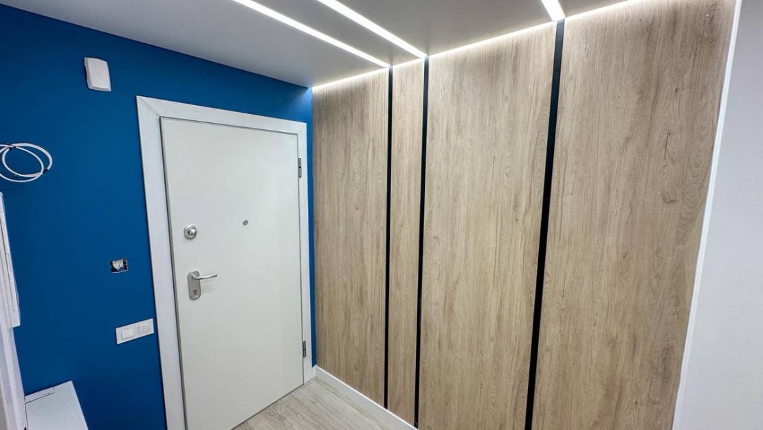 Sale - Apartment - Torrevieja - Torrevieja Centro